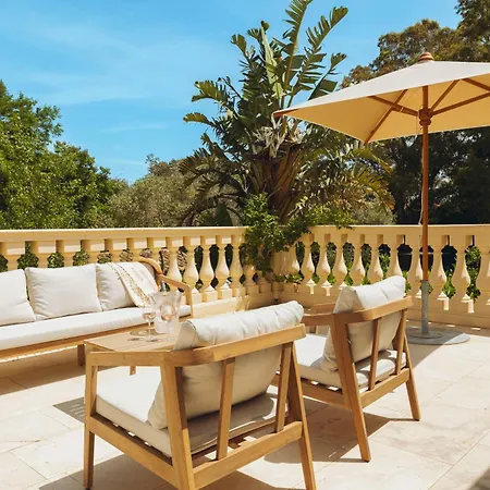 La Bastide Des Salins 4*