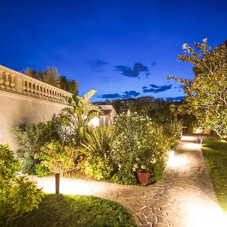 La Bastide Des Salins 4* Σαιν-Τροπέ