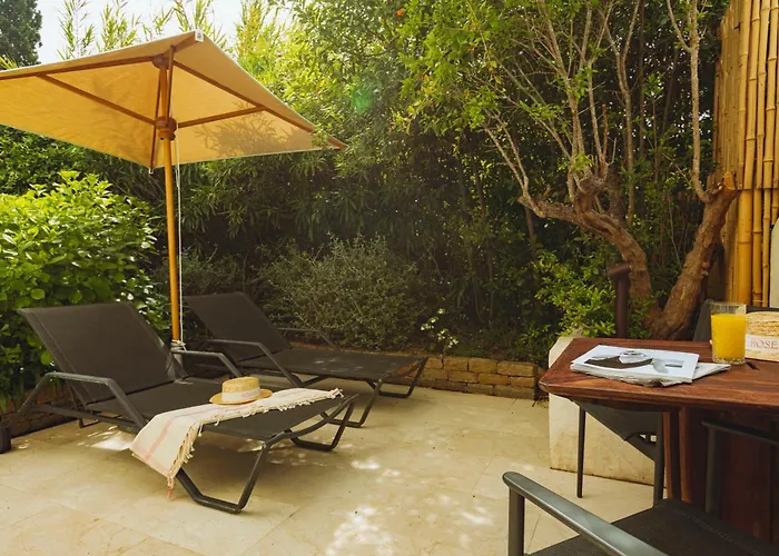 La Bastide Des Salins Hotel