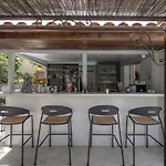La Bastide Des Salins Hotel