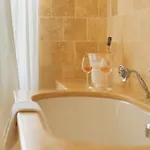 Hotel La Bastide Des Salins