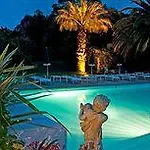 Hotel La Bastide Des Salins 4*