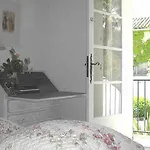 Hotel La Bastide Des Salins 4*