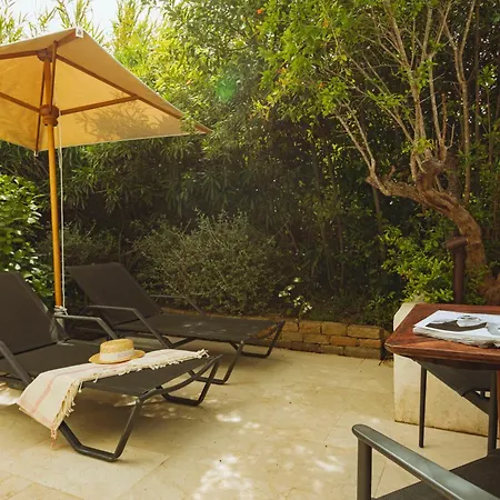 La Bastide Des Salins Hotel