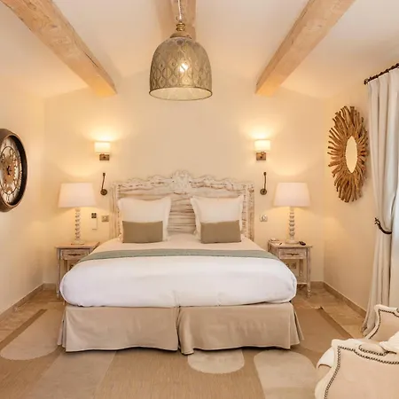 La Bastide Des Salins 4*