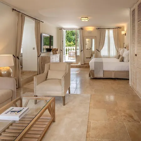 La Bastide Des Salins Hotel