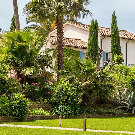 فندق La Bastide Des Salins سان تروبيه