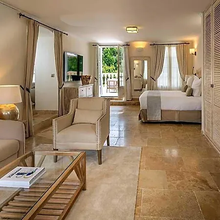 La Bastide Des Salins Готель