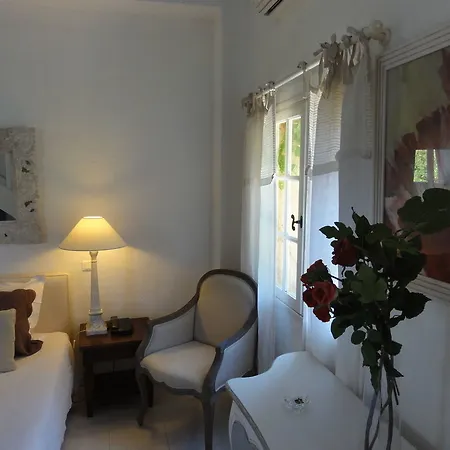 La Bastide Des Salins Сен-Тропе