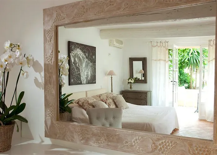 La Bastide Des Salins Сен-Тропе